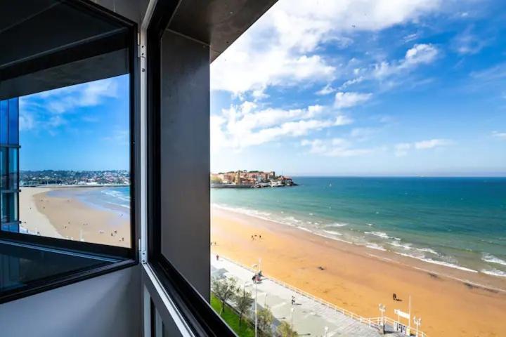 Apartamento Ezcurdia 22 Playa De San Lorenzo Primera Linea Хихон Экстерьер фото